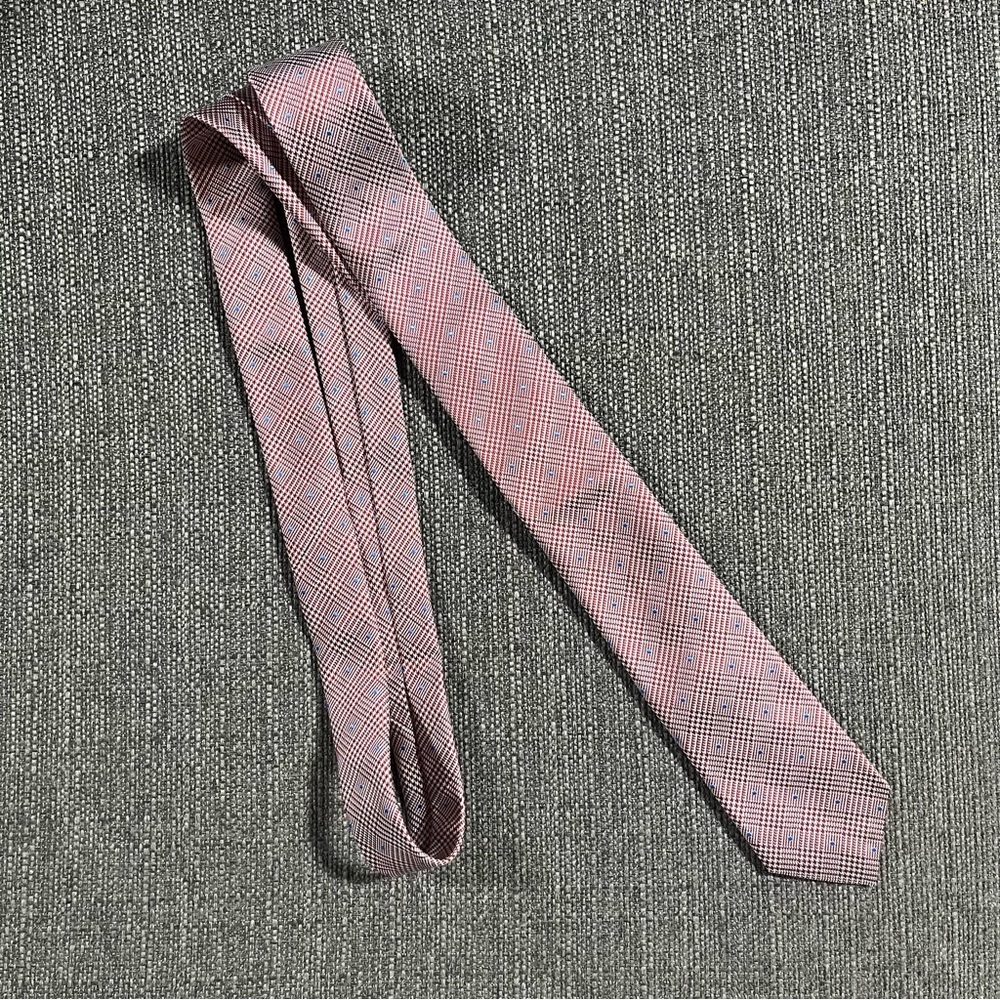 NWOT Paul Smith Silk Tie Black and White Striped Motif
